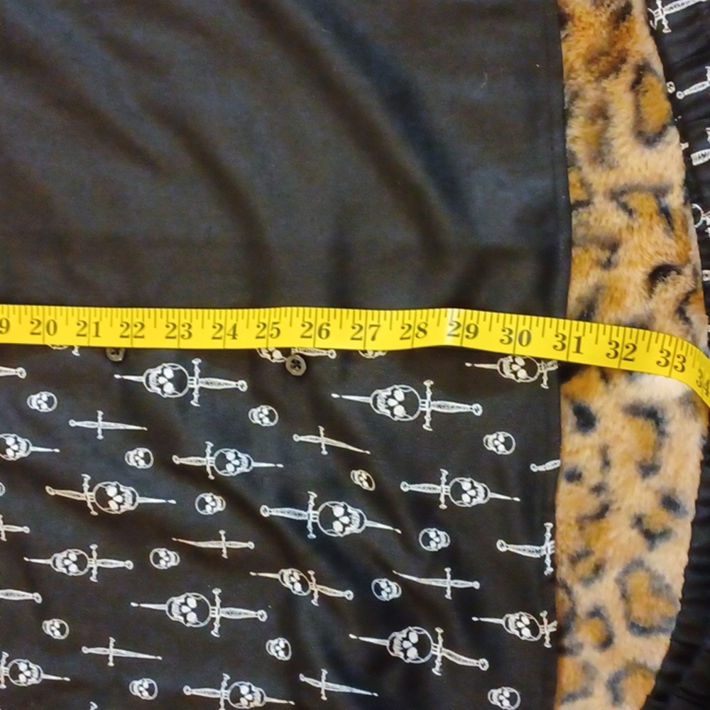 NWT Hot topic Social Collision 3x split dagger lounge set Black /white - Picture 11 of 16